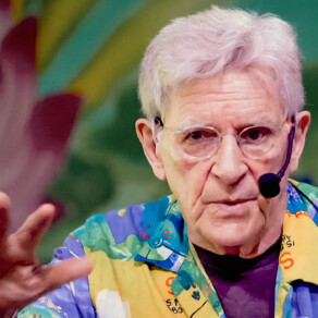 Mindrolling with Raghu Markus – Ep. 662 – Mindrolling Revisited: Reality and Karma with Robert Thurman